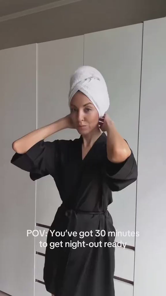 The secret to effortless volume for a night out? ✨ Towel dry your hair and apply the Mone Root Volumizer. Add heat to lock in that lift and shine. Finish your glam and you’re done. Ready to step out with the girls. 💃🏼